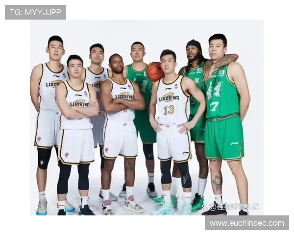 北京全运男篮热身赛大胜北控新外援雷吉佩里与西布龙首次亮相